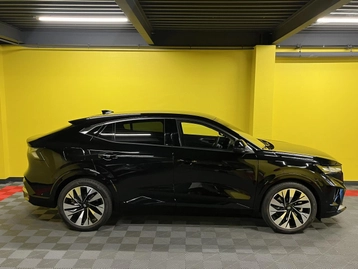 Image véhicule  Renault RAFALE (27) Image véhicule  Renault RAFALE (27)