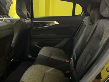 Image véhicule  Renault RAFALE (47) Image véhicule  Renault RAFALE (47)