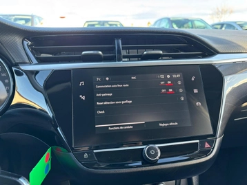 Image véhicule Opel CORSA (29) Image véhicule Opel CORSA (29)