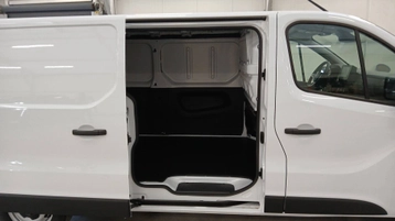 Image véhicule  Renault TRAFIC (15)