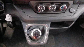 Image véhicule  Renault TRAFIC (18)