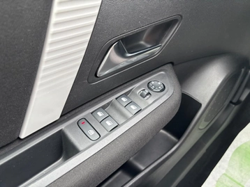 Image véhicule  Citroën C4 (28)