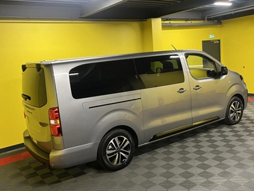 Image véhicule  Peugeot TRAVELLER (45)