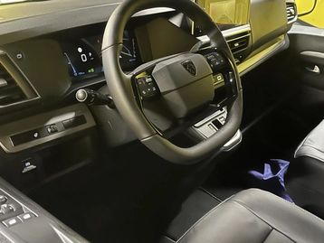 Image véhicule  Peugeot TRAVELLER (56)