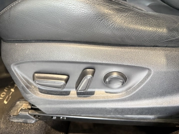 Image véhicule  Toyota C-HR (8)