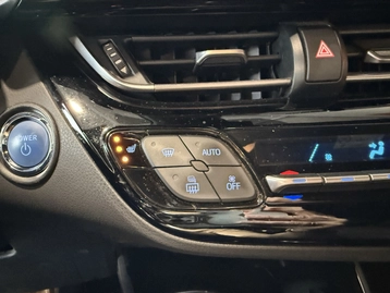 Image véhicule  Toyota C-HR (12)