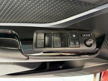 Image véhicule  Toyota C-HR (9)