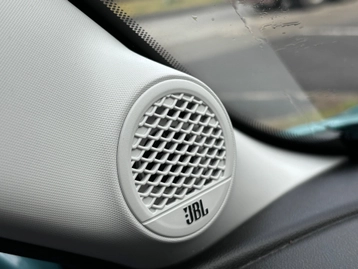 Image véhicule  Jeep AVENGER (9)