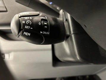 Image véhicule  Peugeot EXPERT (13)