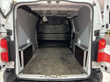 Image véhicule  Peugeot EXPERT (24)