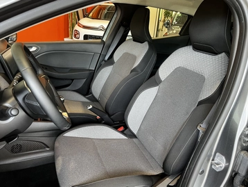 Image véhicule  Renault CLIO V (5)
