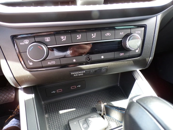Image véhicule  Seat ARONA (14)
