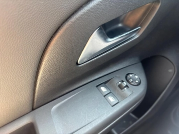 Image véhicule  Opel CORSA (22)