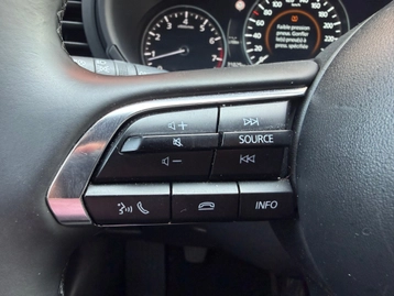Image véhicule  Mazda MAZDA 3 (9)