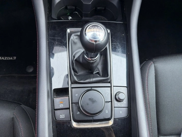 Image véhicule  Mazda MAZDA 3 (16)