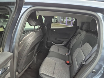 Image véhicule  Renault CLIO (9)