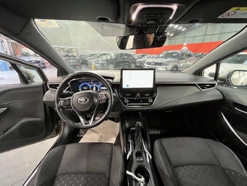 Image véhicule  Toyota Corolla Touring Spt (16)