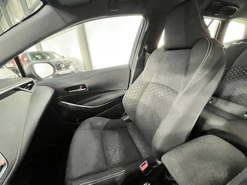 Image véhicule  Toyota Corolla Touring Spt (13)