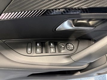 Image véhicule  Peugeot 2008 (9)