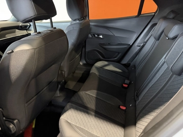 Image véhicule  Peugeot 2008 (8)