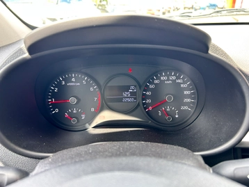 Image véhicule  Kia PICANTO (11)