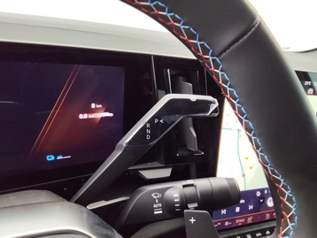 Image véhicule  Renault RAFALE (12)