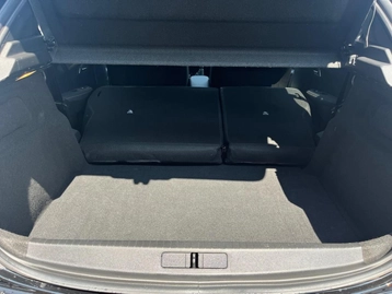 Image véhicule  Peugeot 208 (19)