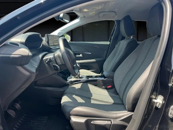 Image véhicule  Peugeot 208 (8)