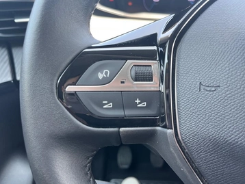 Image véhicule  Peugeot 208 (26)