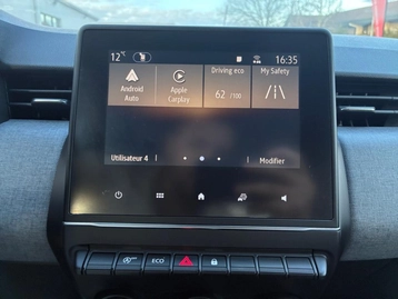 Image véhicule  Renault CLIO (33)