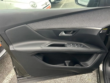 Image véhicule  Peugeot 3008 (17)