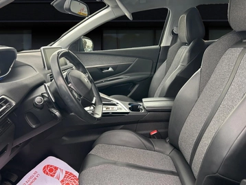 Image véhicule  Peugeot 3008 (18)