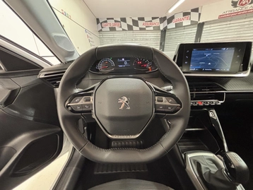 Image véhicule  Peugeot 208 (11)