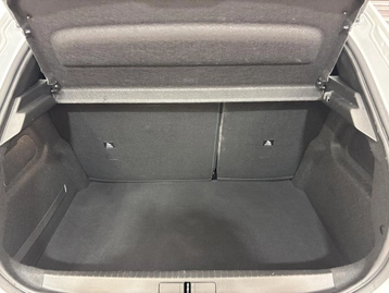 Image véhicule  Peugeot 208 (32)