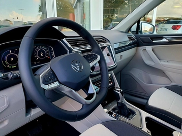 Image véhicule  Volkswagen TIGUAN (16)