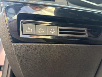 Image véhicule Peugeot 508 (46) Image véhicule Peugeot 508 (46)