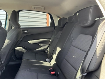 Image véhicule  Renault ARKANA (4)