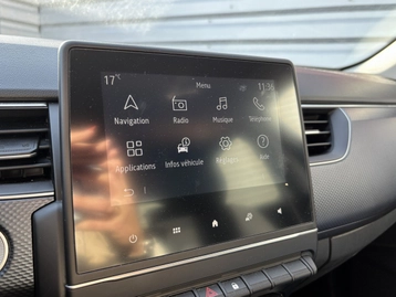 Image véhicule  Renault ARKANA (19)