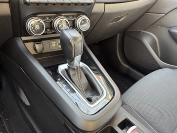 Image véhicule  Renault ARKANA (21)