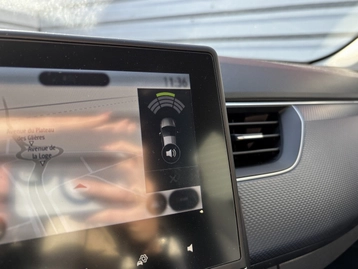 Image véhicule  Renault ARKANA (15)