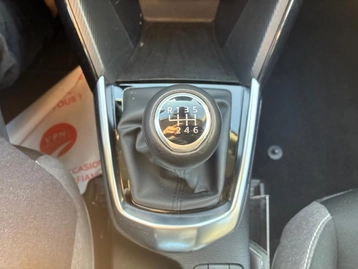 Image véhicule  Mazda Mazda 2 (31)