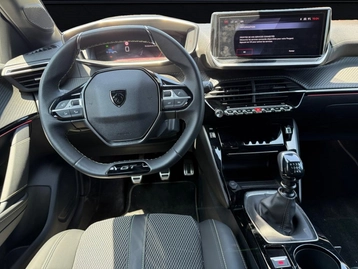 Image véhicule  Peugeot 208 (18)
