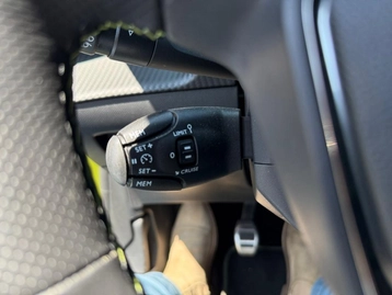 Image véhicule  Peugeot 208 (20)