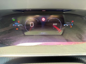 Image véhicule  Peugeot 208 (24)