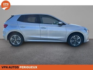 Image véhicule Skoda FABIA (1) Image véhicule Skoda FABIA (1)