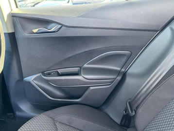 Image véhicule Skoda FABIA (49) Image véhicule Skoda FABIA (49)