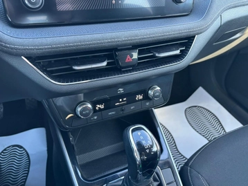 Image véhicule Skoda FABIA (13) Image véhicule Skoda FABIA (13)