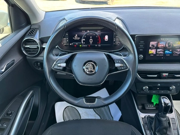 Image véhicule Skoda FABIA (6) Image véhicule Skoda FABIA (6)