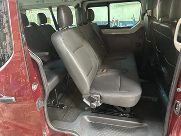 Image véhicule  Renault TRAFIC (8)