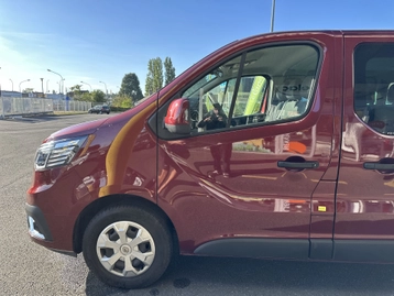 Image véhicule  Renault TRAFIC (1)
